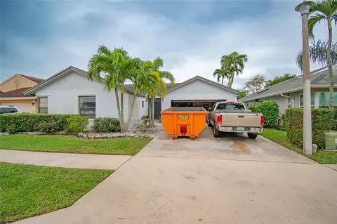 21108 Country Creek Dr, Boca Raton, FL 33428