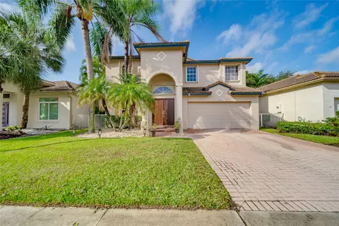 1430 SW 159th Ave, Pembroke Pines, FL 33027