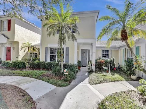 11041 Periwinkle Ln, Tamarac, FL 33321