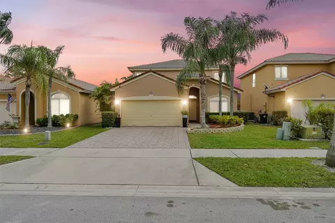 5018 Pebblebrook Ter, Coconut Creek, FL 33073
