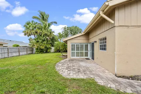 17751 Briar Patch Trl, Boca Raton, FL 33487 photo 28