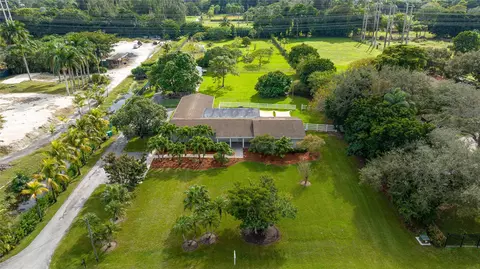 18100 SW 66th St, Southwest Ranches, FL 33331