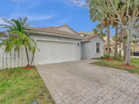 3571 SW 49th St, Fort Lauderdale, FL 33312