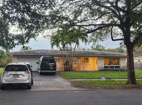 241 SW 57th Ave, Plantation, FL 33317
