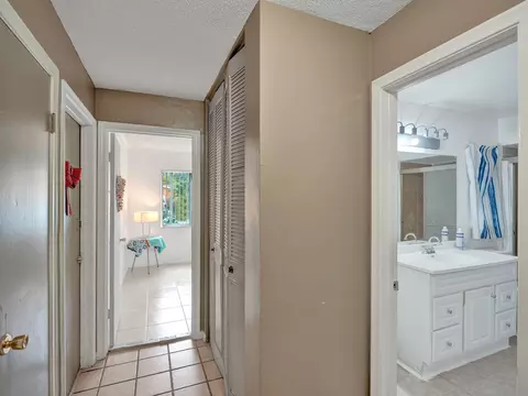 6660 SW 6th St, Margate, FL 33068 photo 31