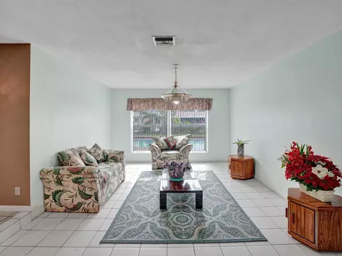 6660 SW 6th St, Margate, FL 33068 photo 13