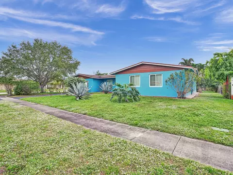 6660 SW 6th St, Margate, FL 33068 photo 5