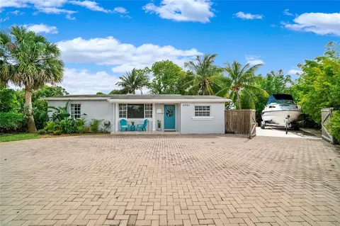 4751 NE 2nd Ter, Pompano Beach, FL 33064