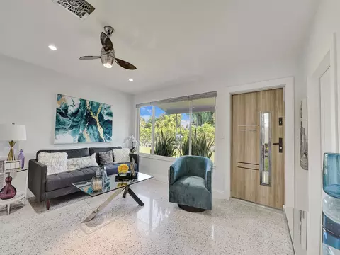 533 NE 27th Dr, Wilton Manors, FL 33334