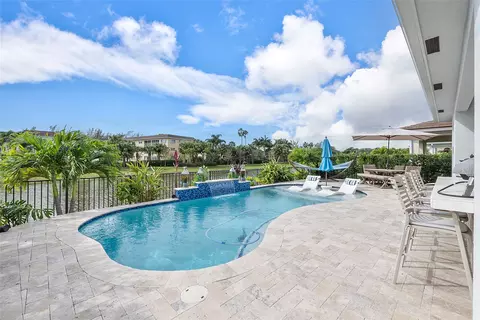 4217 Marina Way, Lighthouse Point, FL 33064