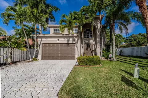 207 La Costa Ln, Weston, FL 33326