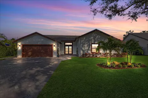 4927 NW 85th Rd, Coral Springs, FL 33067