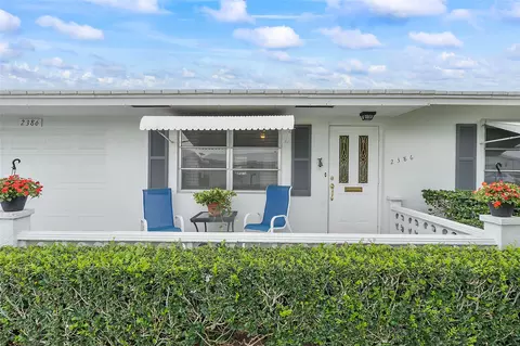 2386 SW 10th Ave, Boynton Beach, FL 33426