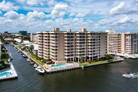 3100 NE 48th St #305, Fort Lauderdale, FL 33308