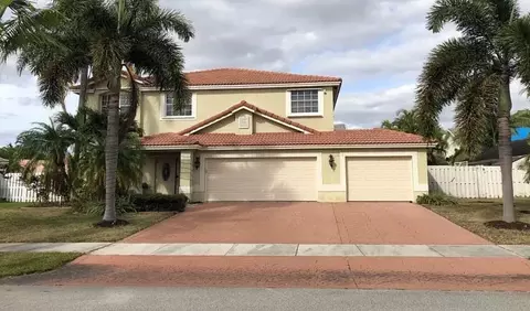 14421 Fairfax Pl, Davie, FL 33325