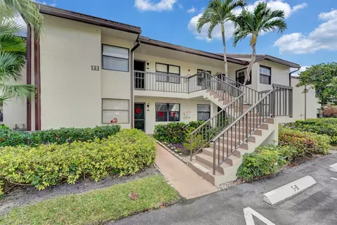7618 Tahiti Ln #206, Greenacres, FL 33467