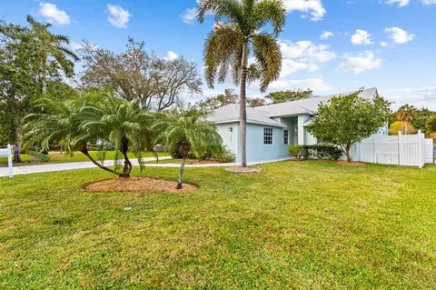 1401 SW 32nd St, Fort Lauderdale, FL 33315