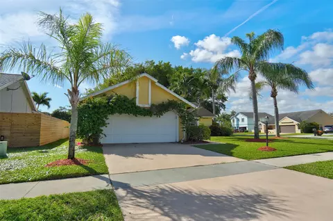 1701 Banyan Creek Ct, Boynton Beach, FL 33436
