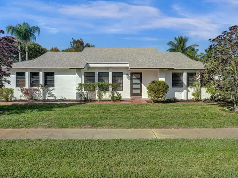 18293 102nd Way S, Boca Raton, FL 33498