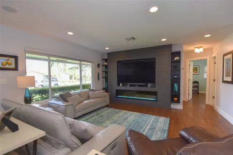 714 SE 7th Ave, Pompano Beach, FL 33060 photo 9