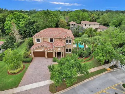 10649 SW 50th St, Cooper City, FL 33328