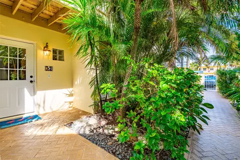 4525 Bougainvilla Dr #5, Lauderdale By The Sea, FL 33308