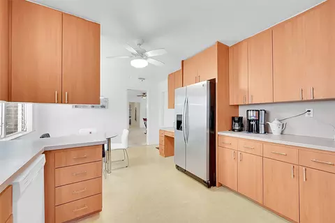 1672 Bel Air Ave, Pompano Beach, FL 33062