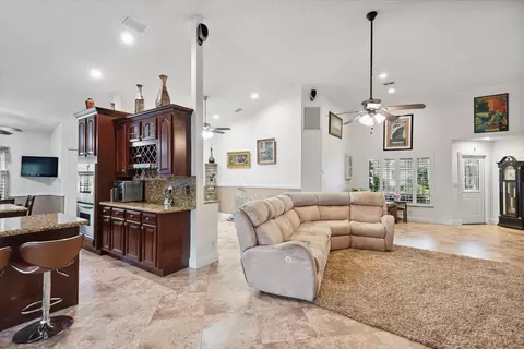 5364 Pine Cir, Coral Springs, FL 33067 photo 5