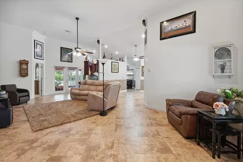 5364 Pine Cir, Coral Springs, FL 33067 photo 3