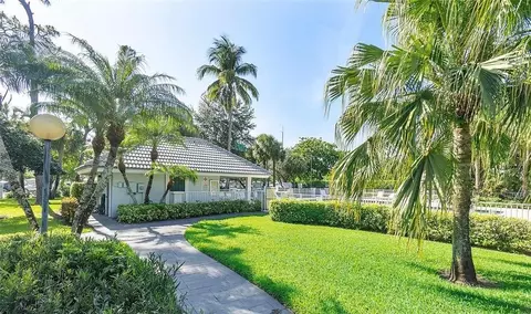5364 Pine Cir, Coral Springs, FL 33067 photo 23