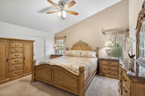 5364 Pine Cir, Coral Springs, FL 33067 photo 10