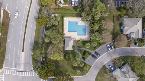 5364 Pine Cir, Coral Springs, FL 33067 photo 25
