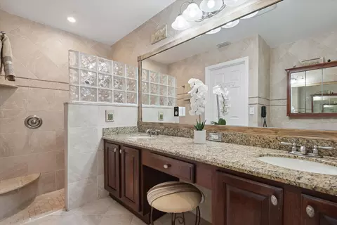 5364 Pine Cir, Coral Springs, FL 33067 photo 11