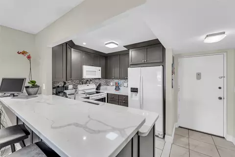 3004 NE 5th Ter #114C, Wilton Manors, FL 33334