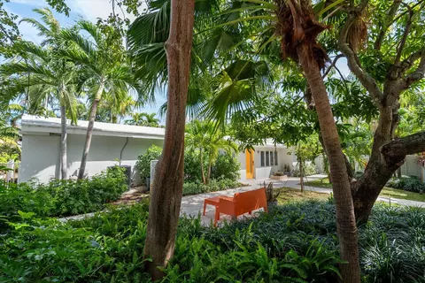 1810 NE 16th Ter, Fort Lauderdale, FL 33305