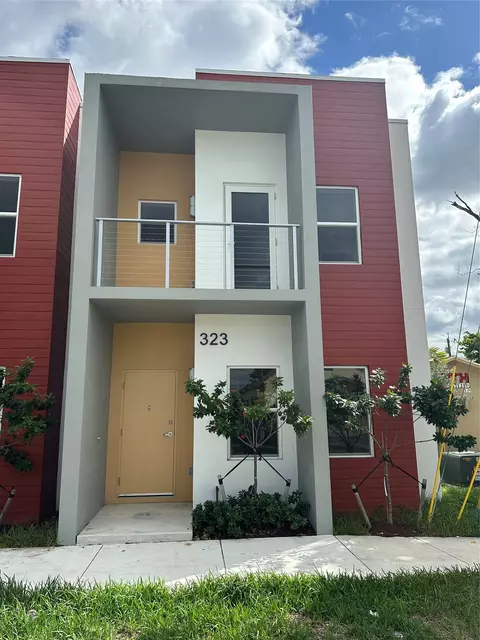 323 Foster Rd #1, Hallandale Beach, FL 33009