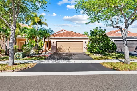 1421 Majesty Ter, Weston, FL 33327