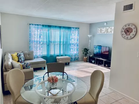 3220 NE 10th St #7, Pompano Beach, FL 33062 photo 7