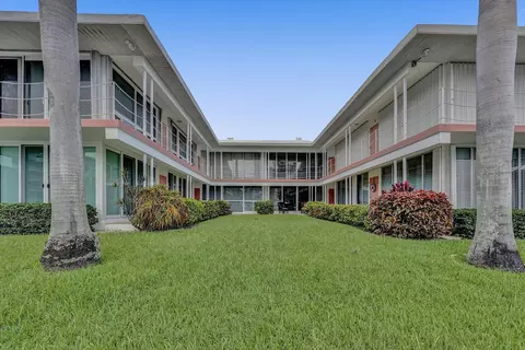 2740 Yacht Club Blvd #9C, Fort Lauderdale, FL 33304