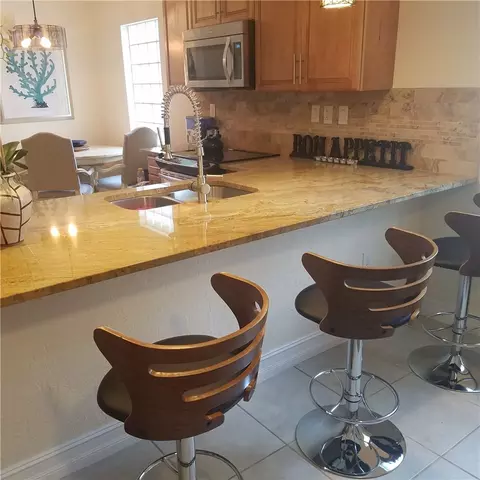 1529 NW 6th Ave, Fort Lauderdale, FL 33311