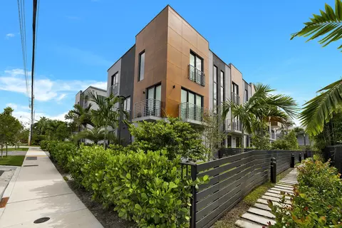 914 NE 4th St #914, Fort Lauderdale, FL 33301