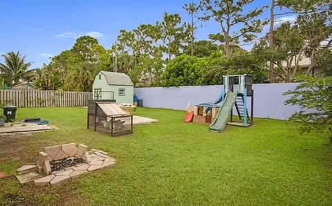 1205 Cherokee St, Jupiter, FL 33458 photo 3