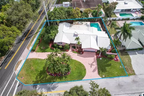 2272 NE 31st St, Lighthouse Point, FL 33064