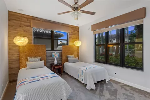 2325 NE 28th St, Lighthouse Point, FL 33064 photo 17