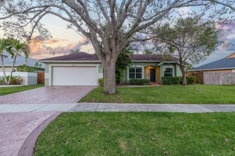 950 SW 150th Ave, Sunrise, FL 33326