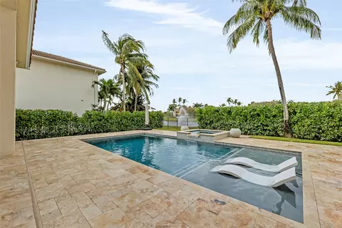 10719 Canyon Bay Ln, Boynton Beach, FL 33473