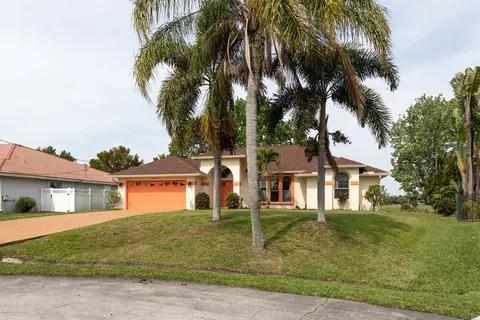 2812 SW Kasson Ct, Port Saint Lucie, FL 34953