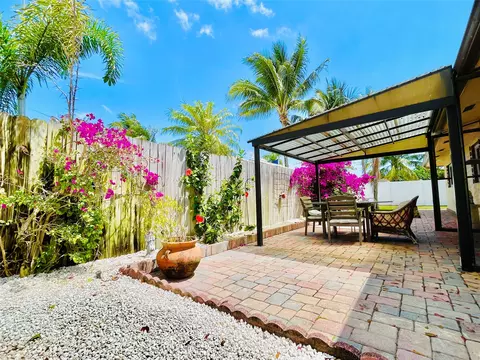 151 SE 3rd St, Pompano Beach, FL 33060 photo 19