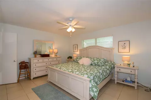 209 N 31st Rd, Hollywood, FL 33021 photo 20