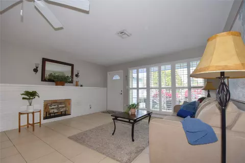209 N 31st Rd, Hollywood, FL 33021 photo 52